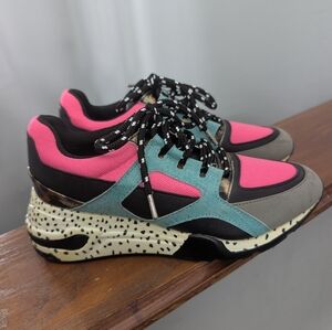 Steve Madden Cliff Bright Multicolored Pink Teal Black Gray Colored Shoes